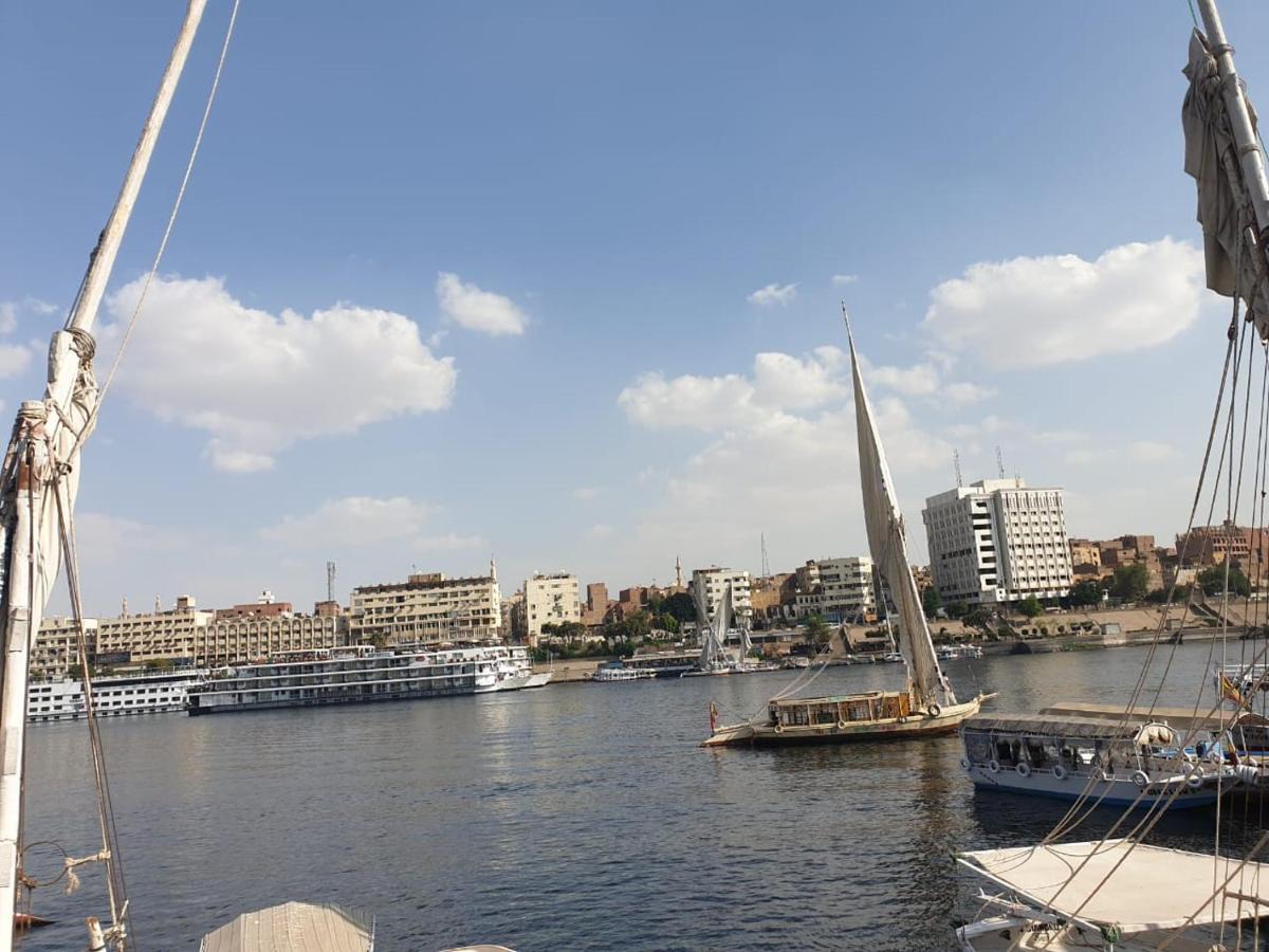 Onaty Narty Guest House Aswan Bagian luar foto
