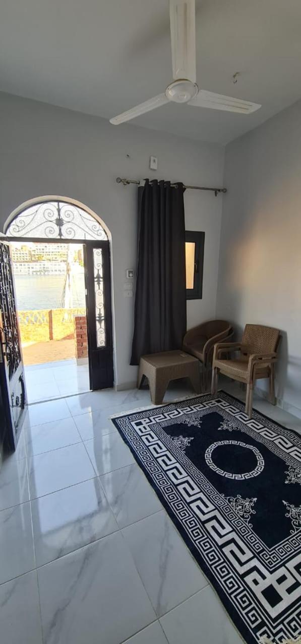 Onaty Narty Guest House Aswan Bagian luar foto