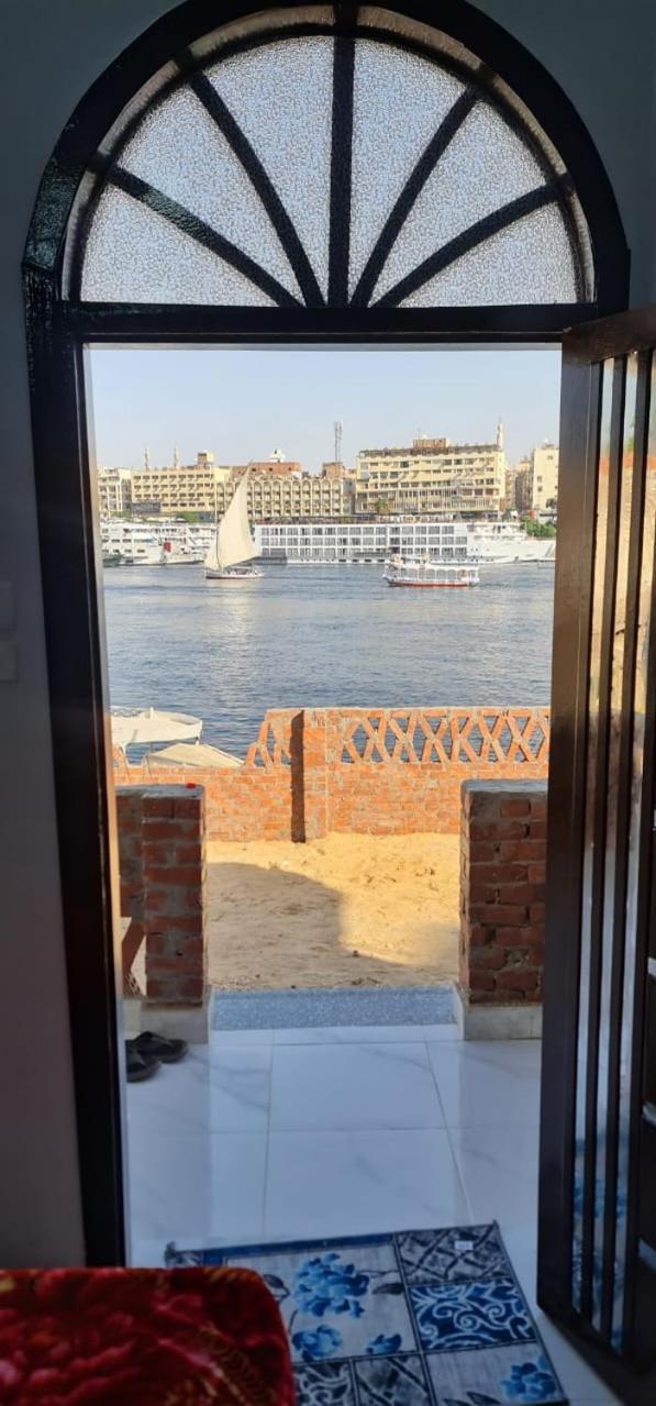 Onaty Narty Guest House Aswan Bagian luar foto